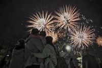 Салют Победы прогремел над Иркутском 9 Мая - IrkutskMedia.ru