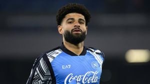 Philip Billing Makes Debut For Napoli Against Como