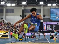 Il salto di Furlani vale l'oro al Mondiale di Nanchino