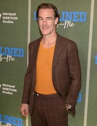 James Van Der Beek Walks 1st Red Carpet Since Announcing Cancer Diagnosis