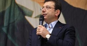 Ekrem İmamoğlu Detained In Istanbul Amid Corruption Allegations