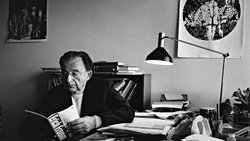 Aslında O Kadar Da Özel Değilsin