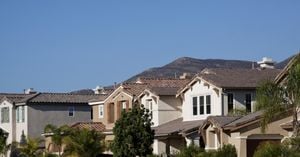 Southern California Housing Prices Reach Record Heights