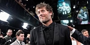 Vrabel Wins NFL Coach Of The Year As Patriots Soar