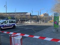 Le secteur de la gare Lille-Flandres bouclé ce mardi après la découverte d'un colis suspect