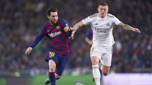 Las Palmas Hosts Barcelona For Key La Liga Clash