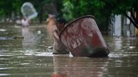 Mexico floods leave at least 23 dead as heavy rains hit 31 states