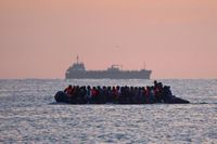 UK government says it will fight legal blocks preventing migrant removals