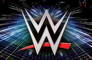 Trish Stratus Set To Wrestle Again In 2025