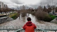 Última hora de la borrasca Martinho: Alerta naranja en Madrid por riesgo de desbordamiento del Manzanares