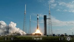 SpaceX'in Dragon Kapsülü ISS'e 3 Ton Bilimsel Yük Taşıdı: Osteoporoz ve Uzay Biyolojisi Araştırmaları Yolda.