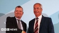 Conservative MSP Graham Simpson defects to Reform - BBC News