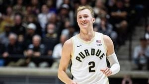 Iowa Hawkeyes Fall Short In Thriller Against No 5 Purdue