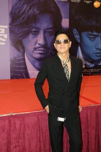 張家輝唔覺老婆逆齡似40歲　讚關詠荷本身靚再老啲都係靚 - 明周娛樂