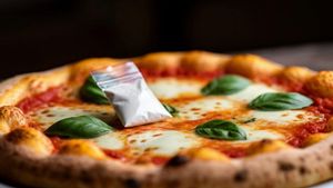 Pizza No. 40 Links Cocaine And Delivery