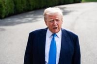 Trump Approval Rating Tracker: Most Voters Say He's Too Close To Russia After Putin Meeting