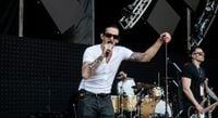 Achille Lauro's Triumphant Return