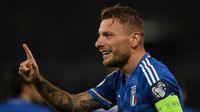 Immobile inaugura la sua Academy nei luoghi della sua infanzia: 