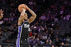 James Harden Lifts Cavaliers In Debut Win Over Kings