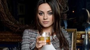 Jim Beam Pauses Kentucky Bourbon Production Amid Glut