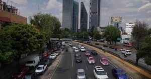 Hoy No Circula Restrictions Apply In Mexico City Today