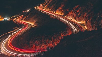 Zamanın Yönü ve Klasik Mekanik: Zaman Hangi Yönde İlerlemektedir?