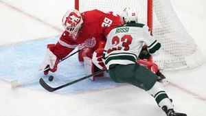 Minnesota Wild Storm Back To Top Detroit Red Wings 4-3