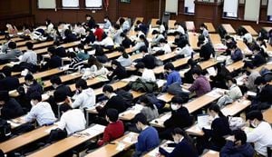 Top High Schools Yield Record Participants For Tokyo University