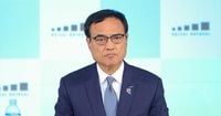 Suntory Boss Resigns After Buying Supplement That May Be Illegal in Japan
