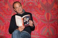 “Michel Blanc dans les Bronzés…” : comment Gérard Miller aurait berné Laurent Ruquier et sa bande - Closer