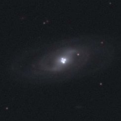 Einstein Haçı Kütleçekim Merceği