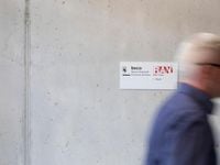 Swiss unemployment rate falls to 2.8% in April