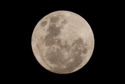 Çin'in Chang'e-7 Görevi Ay'ın Güney Kutbundaki Buz Sırrını Çözmeye Geliyor.