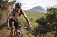 Rodrigo Hilbert sofre acidente e é submetido a cirurgia após queda durante ultramaratona na África do Sul