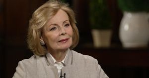 Peggy Noonan Discusses Politics On Real Time With Bill Maher