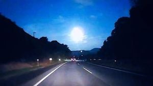 Perseid Meteor Shower And Planet Parade Dazzle Skies