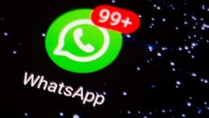 Massive WhatsApp Outage Hits Russia Amid Connectivity Issues