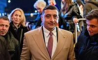 КС Румынии утвердил победу Симиона в первом туре выборов | Caliber.Az