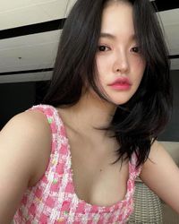 남자 아이돌 스폰→텐프로 마담설 부인…걸그룹 출신 안솜이 누구? - 머니투데이