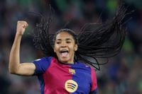 Barça femenino encarrila pase a 'semis' de Champions al golear 4-1 al Wolfsburgo