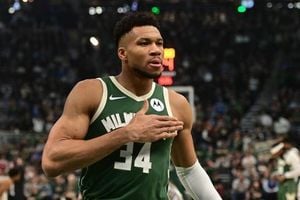 Giannis Antetokounmpo Stays As Bucks Reload For NBA Season