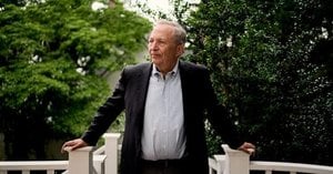 Larry Summers Resigns From Harvard Amid Epstein Fallout