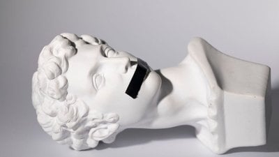 Sözlü İletişim Düşüşte: Her Yıl Yaklaşık 120.000 Kelime Daha Az Konuşuyoruz