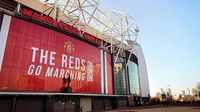 Old Trafford của Man Utd sắp thành dĩ vãng