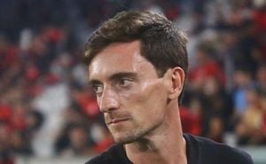 Athletico-PR Draws With Chapecoense Amidst Coaching Changes