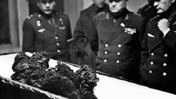 Kozmonot Vladimir Komarov: Uzay Yarışının Cesur Fedaisi...