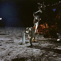 Apollo 11: Biraz Güneş Yakalamak