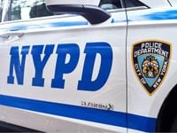 Off-Duty NYPD Officer Shoots, Kills Man Pointing Fake Gun In Staten Island, Reports Say