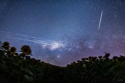 Brezilya Üzerinde Starlink Uydu İzleri