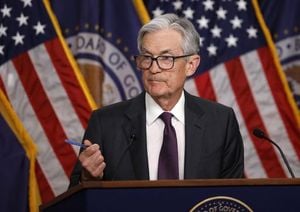 Federal Reserve Keeps Interest Rates Steady Amid Economic Uncertainty